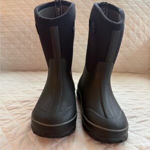 Bogs Black Waterproof Pull-On Mid-Calf Boots